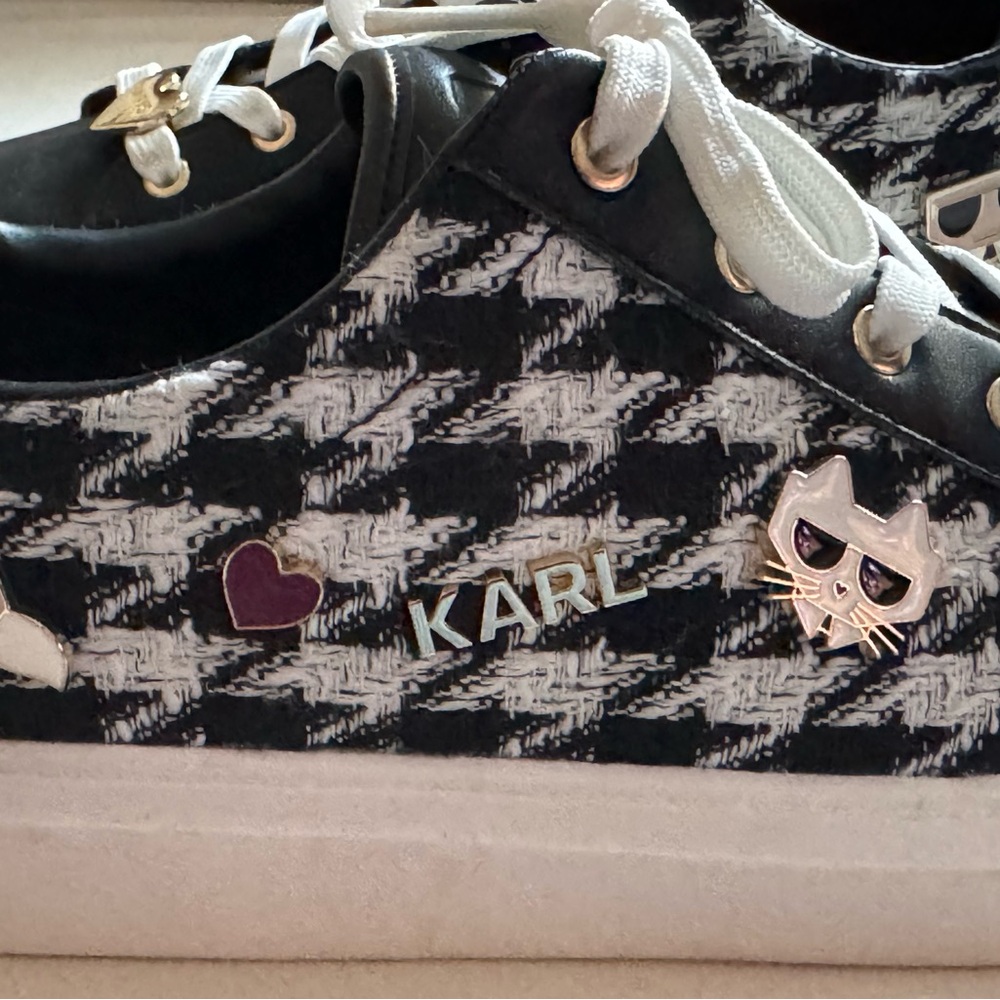 Karl Lagerfeld Black and White Heart Accent Sneakers - Picture 4 of 10